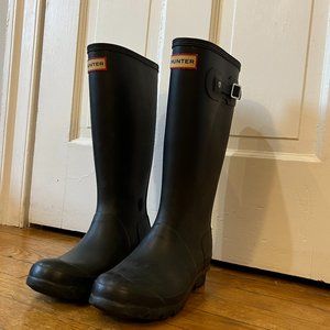 Hunter Original Rain Boots Matte Black Boots Kids 5B/6G or Womens 7